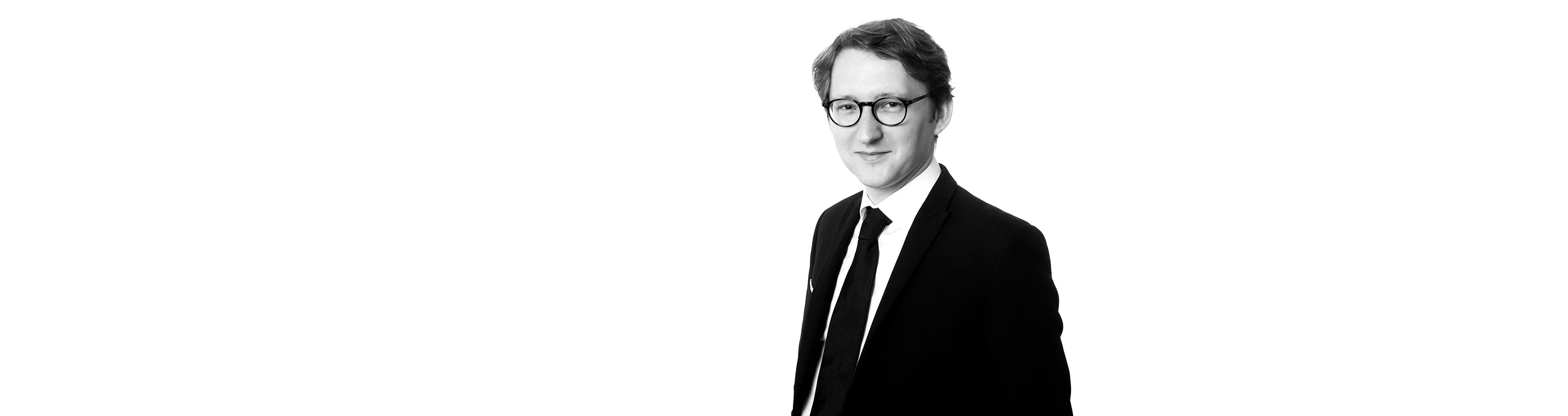 VOUS CONSEILLER,<br />VOUS ASSISTER<br />& VOUS DÉFENDRE